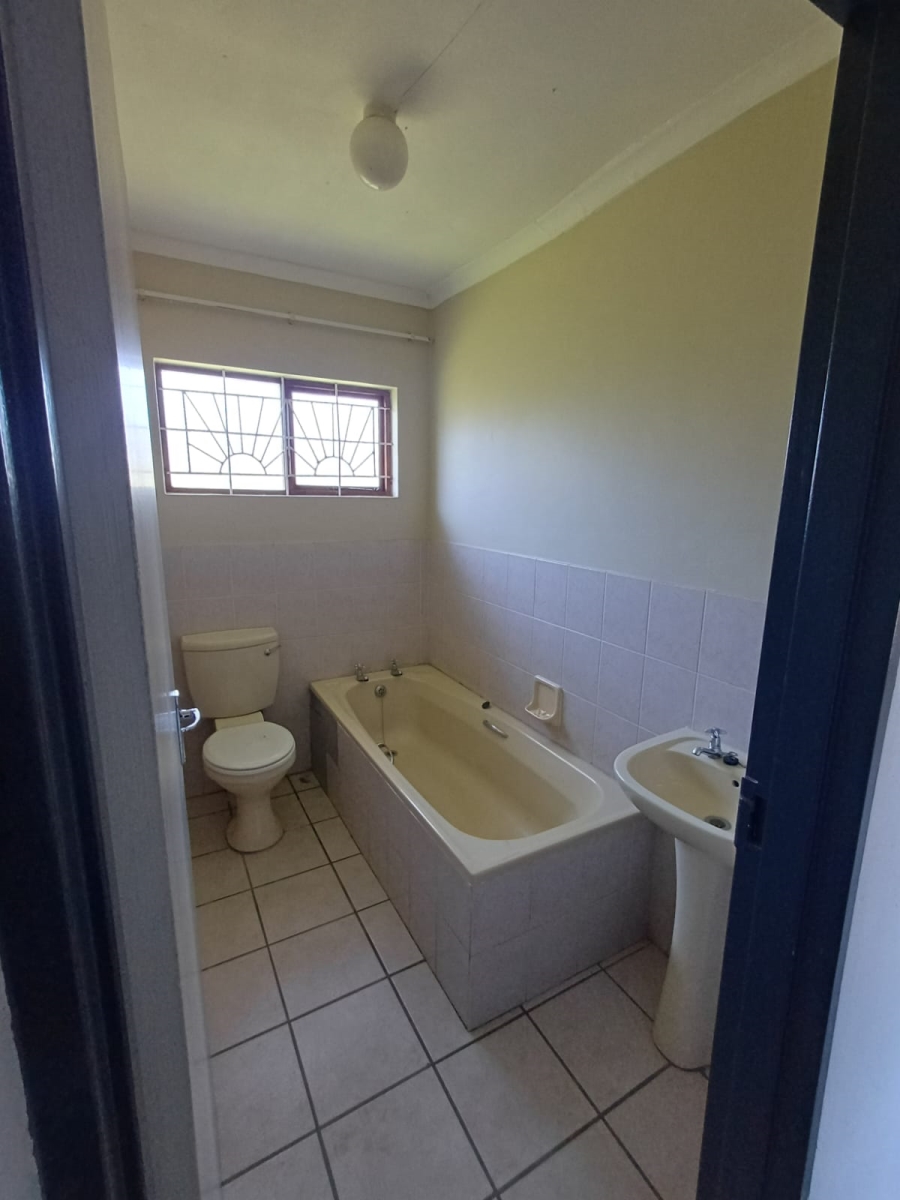 To Let 3 Bedroom Property for Rent in Queenstown Central Eastern Cape